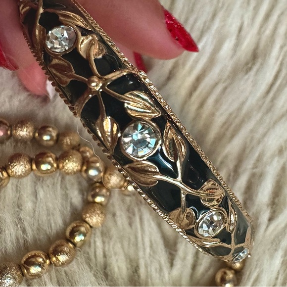 Vintage 🖤 Black & Gold Tone Enamel Stretch Bangle Bracelet Rhinestone Art Deco - Picture 9 of 10